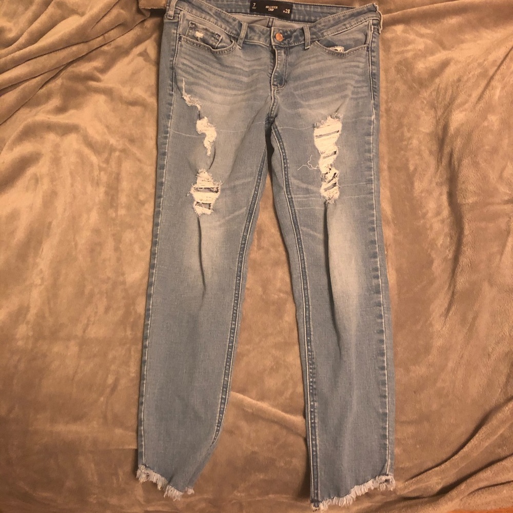 Hollister cropped jeans